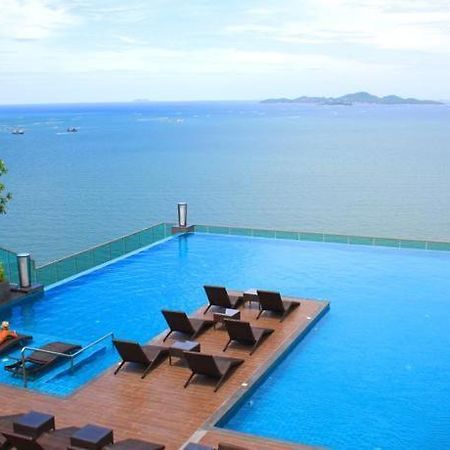 Stunning Sea View Condo On The Beach - Monthly Stay Pattaya Zewnętrze zdjęcie