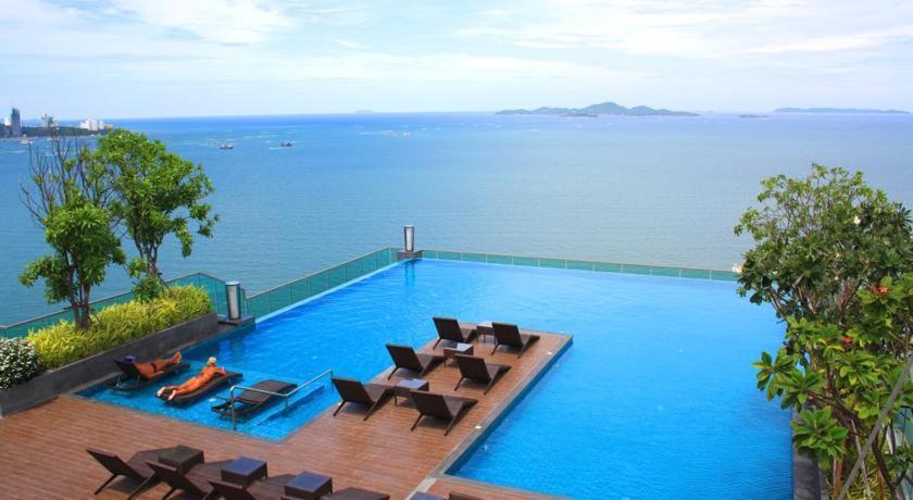 Stunning Sea View Condo On The Beach - Monthly Stay Pattaya Zewnętrze zdjęcie