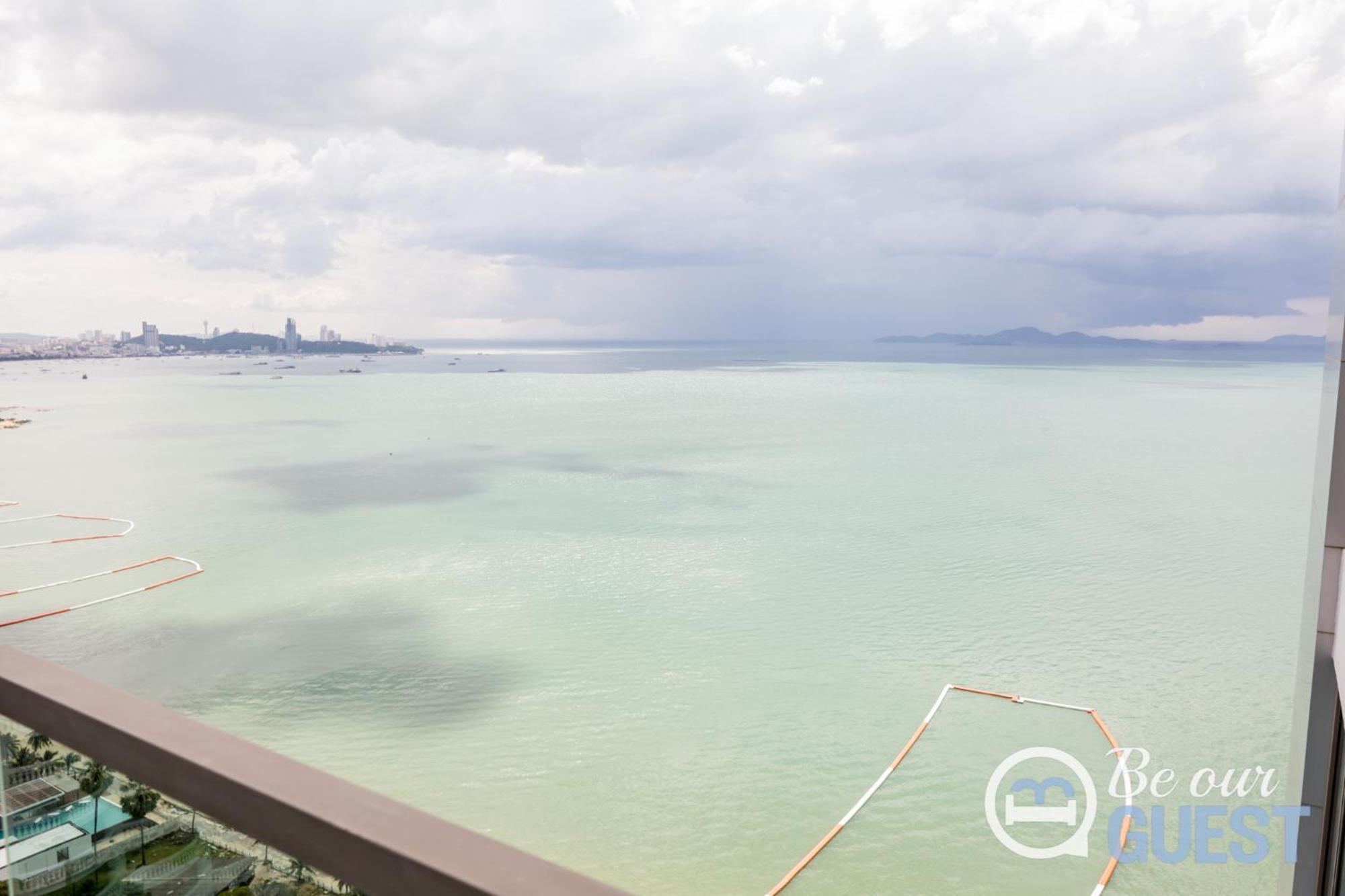 Stunning Sea View Condo On The Beach - Monthly Stay Pattaya Zewnętrze zdjęcie