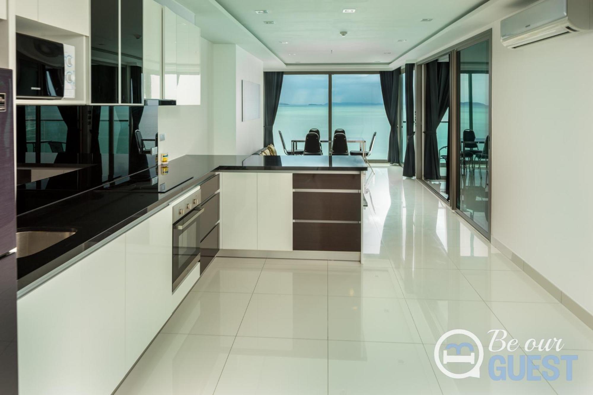 Stunning Sea View Condo On The Beach - Monthly Stay Pattaya Zewnętrze zdjęcie