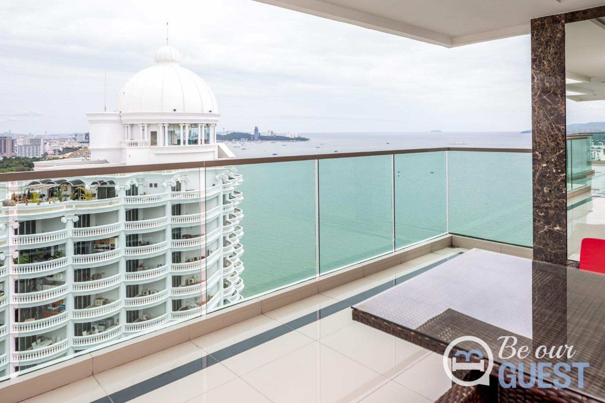 Stunning Sea View Condo On The Beach - Monthly Stay Pattaya Zewnętrze zdjęcie